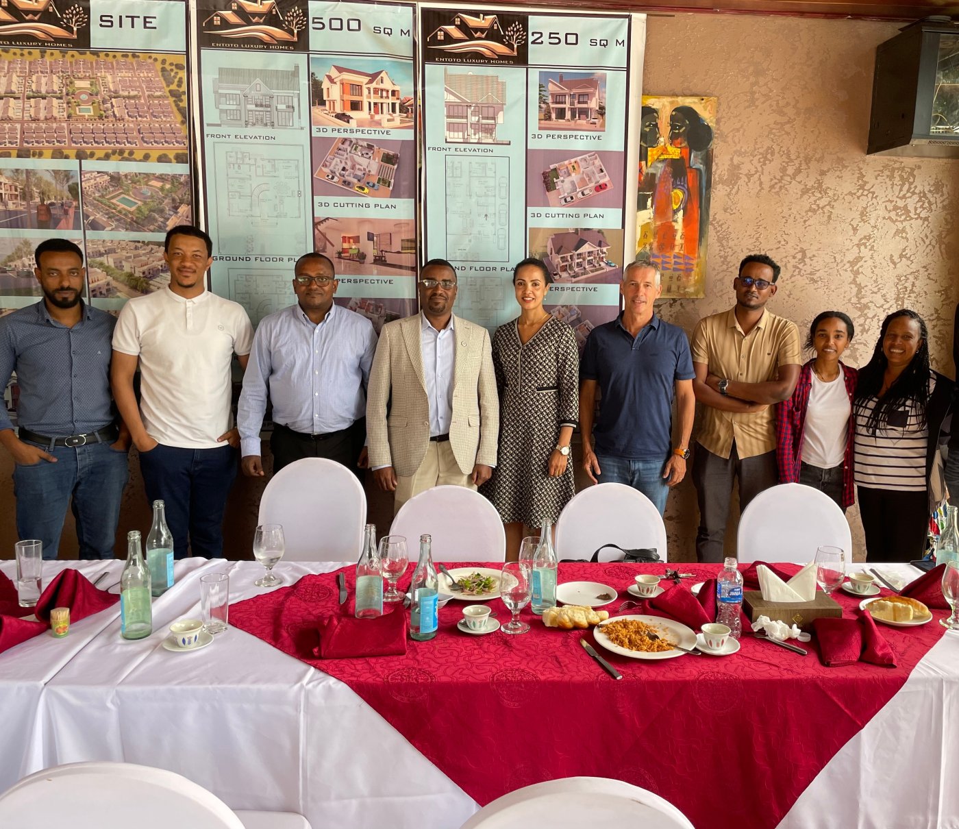 Michael avec l'&eacute;quipe de direction